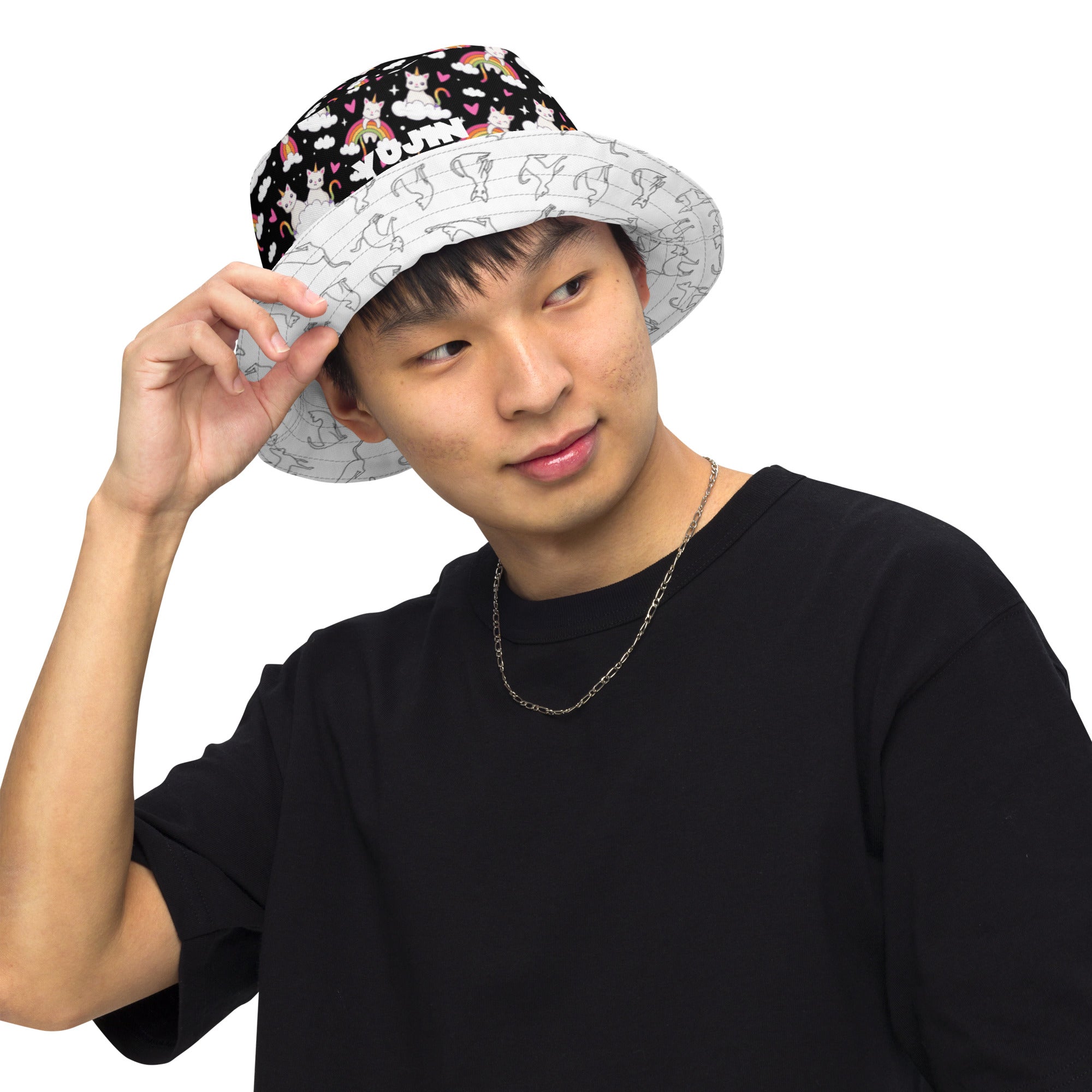 Black and White Reversible Bucket Hat | Yūjin Japanese Anime Streetwear Clothing