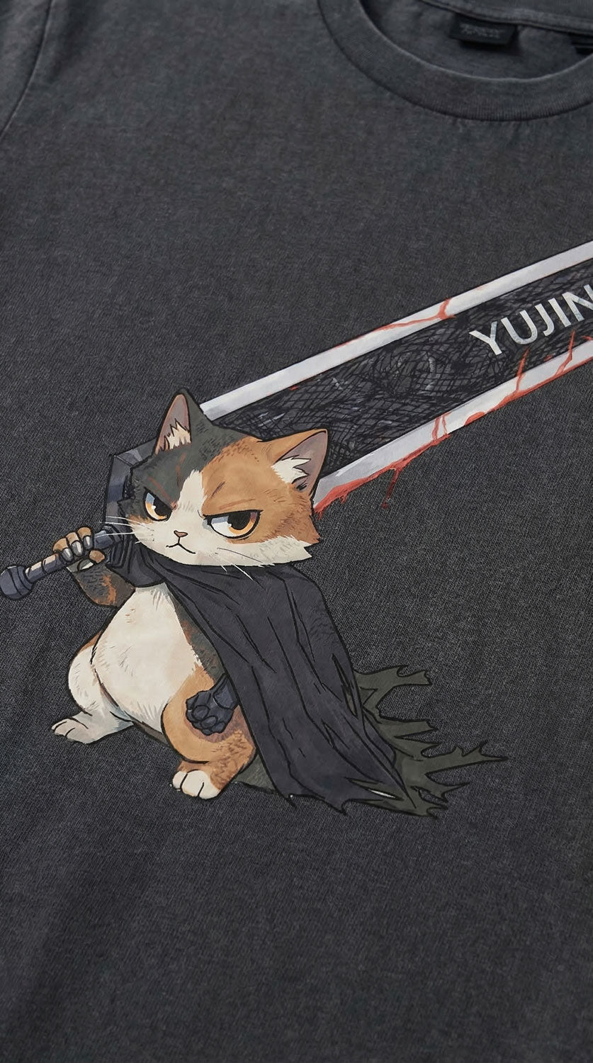 Bloodfang Kitten Cat Vintage T-Shirt