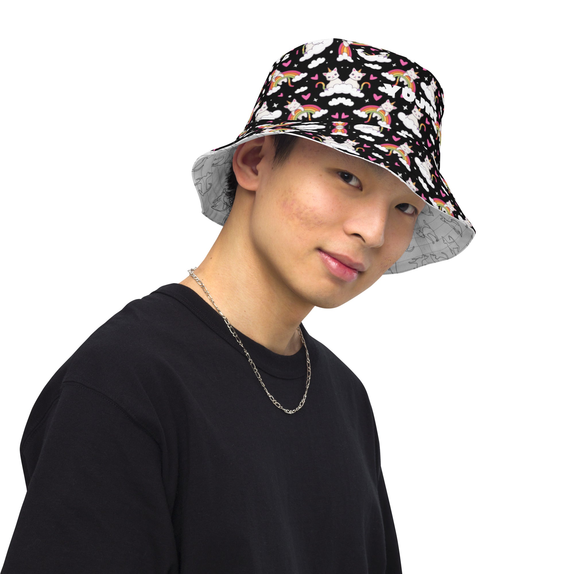 Black and White Reversible Bucket Hat | Yūjin Japanese Anime Streetwear Clothing